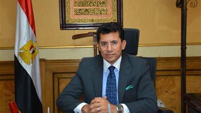 أشرف صبحي : باب مكتبى مفتوح للجميع