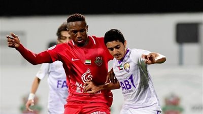 فيديو| شباب الأهلي يلقن العين درساً قاسياً في قمة الدوري الإماراتي