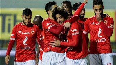 ثنائي الأهلي يغيب عن المران
