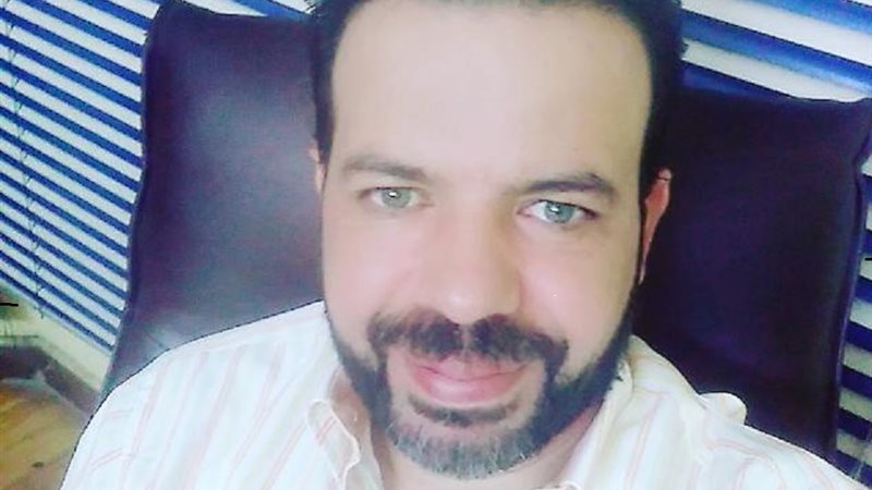 دز احمد الديب 