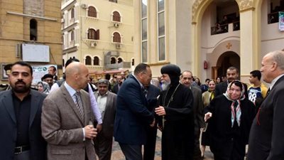 محافظ الشرقية يتابع أعمال حملة 100 مليون صحة بمطرانية الزقازيق