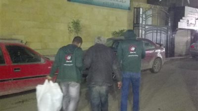 التضامن تنجح في إنقاذ مسن بلا مأوى بالقاهرة ونقله لدار رعاية