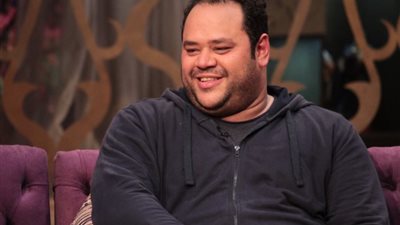 محمد ممدوح ينشر أول صور من كواليس أولاد رزق الجزء الثاني