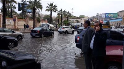 استعدادات أحياء الإسكندرية لمواجهة النوة وشفط مياه الأمطار