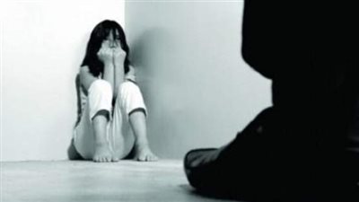 تأجيل محاكمة «عامل خردة» متهم بهتك عرض طفلة وقتلها بالخليفة