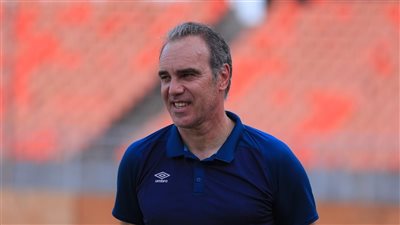 5 حلول أمام مارتن لاسارتي للتغلب على أزمة خط الوسط أمام فيتا كلوب