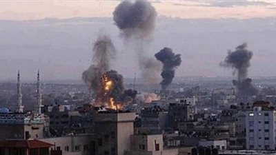  طيران الاحتلال يقصف مواقع المقاومة الفلسطينية في غزة 