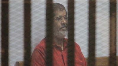 اليوم.. محاكمة مرسي و 23 آخرين في قضية «التخابر مع حماس»