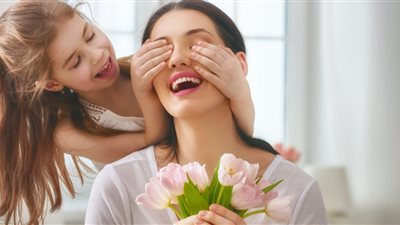 بلاش تقليدية.. هدايا مجنونة في عيد الأم 2019