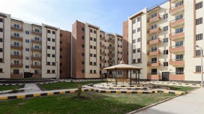 «وزير الإسكان» يكلف بإنشاء محاور طرق مدينة القاهرة الجديدة 