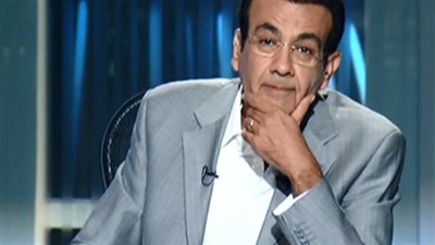 فيديو| أسامة منير ينفعل على الهواء بعد سؤاله عن خيانته لزوجته