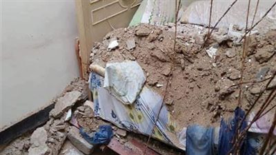لجنة لمعاينة العقارات المجاورة للعقار المنهار بـ حي الزيتون 