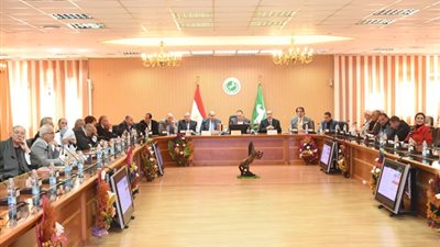 محافظ الشرقية: 24 مليار جنيه لإنشاء 257 مشروعًا