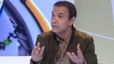 أحمد الطيب يكشف حقيقة تعليقه على مباراة الأهلي وفيتا كلوب بإفريقيا