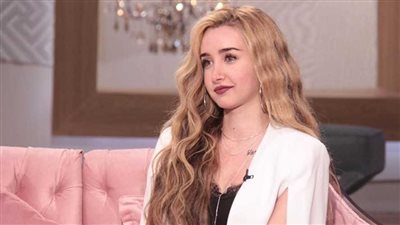 كيف روجت هنا الزاهد لحلقتها في صاحبة السعادة؟