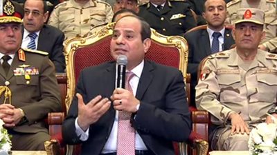 الرئيس السيسي يوجه رسالة نارية للإرهاب في احتفالات يوم الشهيد 2019