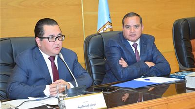 سفير كازاخستان في القاهرة يزور جامعة سوهاج