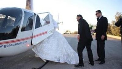 يابختك.. عريس يفاجيء زوجته بشيء غير متوقع