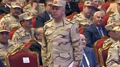 «السيسي» يخرج عن سياق يوم الشهيد ويرفع رتبة اللواء كامل الوزير