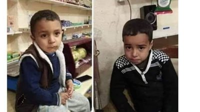 توك توك يلقى طفلين بالشارع.. أهالي الكوم الأحمر يبحثون عن ذويهم