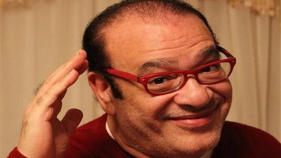 صلاح عبد الله يهنئ يسرا بعيد ميلادها: يا أجمل سيڤا في الوجود