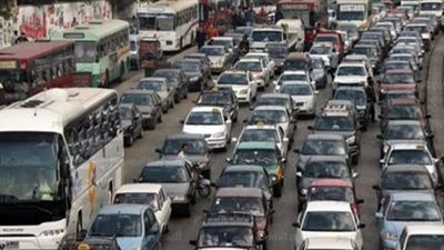 نشرة مرور المواطن.. كثافات مرورية حادة في القاهرة والجيزة 
