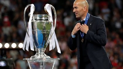 إنفوجراف| مسيرة زين الدين زيدان مع ريال مدريد 