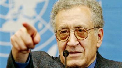 هاجم إسرائيل وخلف «عنان»| الأخضر الإبراهيمي.. «وسيط» بوتفليقة