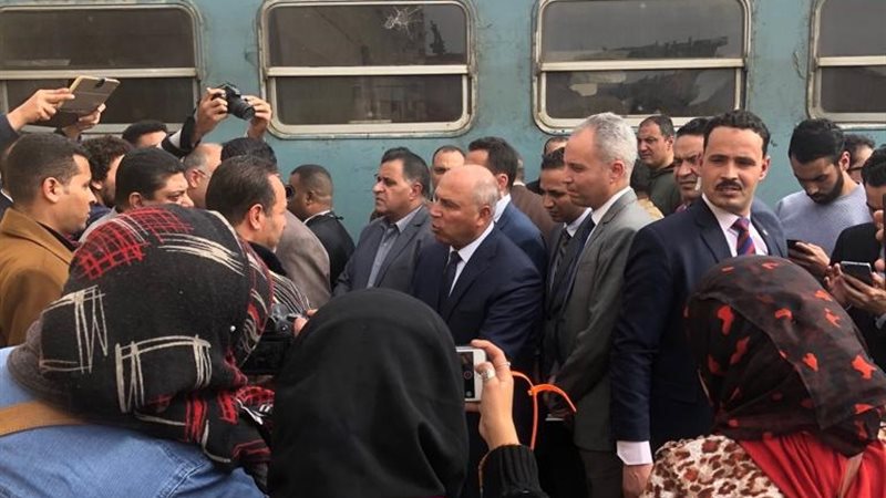 وزير النقل لقيادات