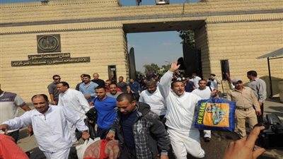 بموجب عفو رئاسي.. الداخلية تفرج عن 413 سجينًا 