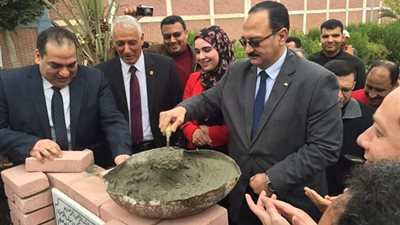 لخدمة الأهالي.. «مستقبل وطن» يضع حجر أساس محطة صرف بالمنوفية