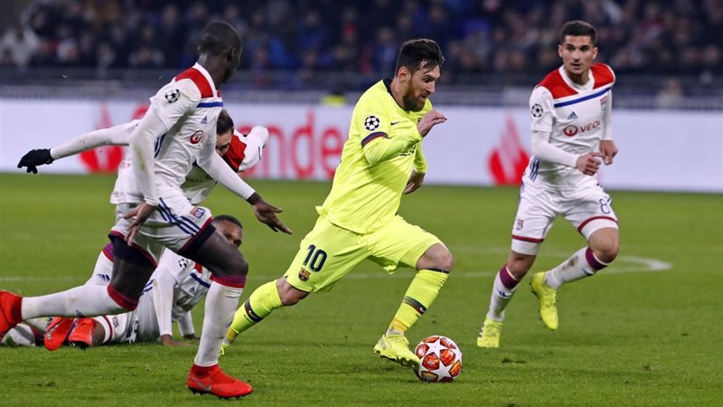 برشلونة و ليون