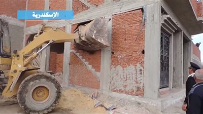 فيديو| إزالة تعديات على أملاك الدولة ونهر النيل بالمحافظات