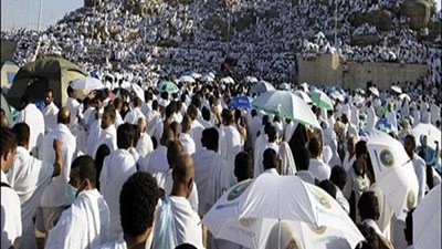 في آخر يوم للتسجيل| وزارة السياحة تعلن موعد قرعة الحج السياحي