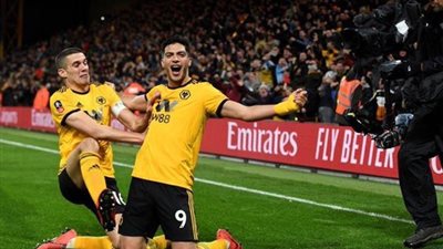 فيديو|عقب إقصاء اليونايتد.. جماهير ولفرهامبتون تتوعد السيتي