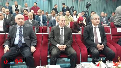 وزير التموين ومحافظ كفر الشيخ يصلان مصنع بنجر السكر بالحامول 