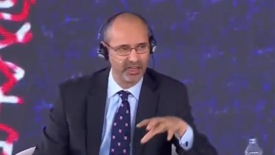 توماس سيجوال يتحدث عن الذكاء الاصطناعي فى جلسة مستقبل البحث العلمي 