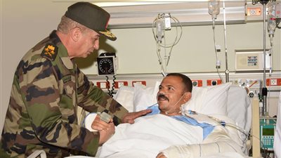 تزامنا مع ملتقى الشباب العربي والإفريقي| وزير الدفاع يتفقد المستشفيات العسكرية