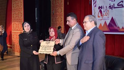 تكريم أمهات الشهداء في ختام «مئوية المرأة المصرية» بكفر الشيخ