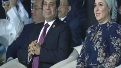 «بنحبك ياريس».. ترسم البهجة على وجه السيسي لهذا السبب