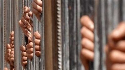 نيابة الشروق تأمر بحبس 6 أشخاص بتهمة اختطاف سمسار وطالب