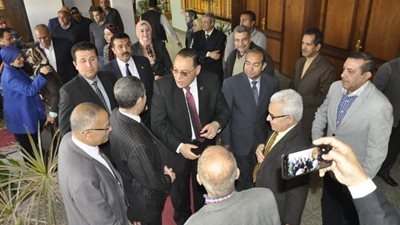 محافظ الشرقية يهنىء رئيس جامعة قناة السويس بمنصبه الجديد