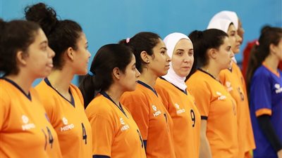 «سيدات طائرة الشمس» يقتربن من توديع بطولة إفريقيا للأندية
