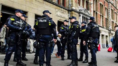 بعد «حادث الهجوم» الشرطة الهولندية تحذر مغترب تركي  
