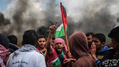 وكالة BBC الأمريكية: بعد توقعات البنك الدولي ربيع فلسطيني ضد حماس