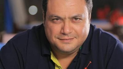 علاقة قرابة ونسب تربط مراد مكرم  بـ ياسمين عبد العزيز 
