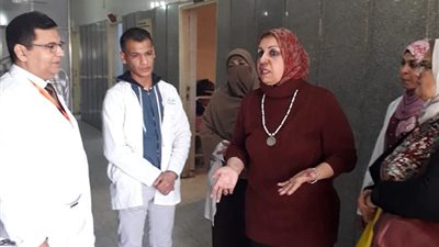 لجنة وزارية تتفقد مستشفى طهطا العام لإنشاء بنك دم تجميعي