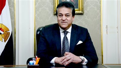 بث مباشر| التعليم العالي تكرم عدد من المهندسين والجيوجوليين الأفارقة