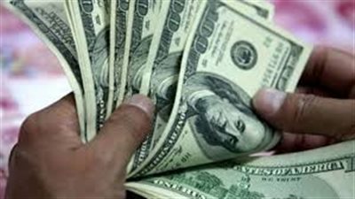 سقوط إفريقي بتهمة  تحويل الأوراق البيضاء إلى دولارات 