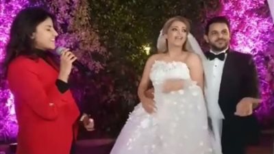 الفرح في فيديو| محمد رشاد لـ«مي حلمي»: قلبي معلمني الأدب